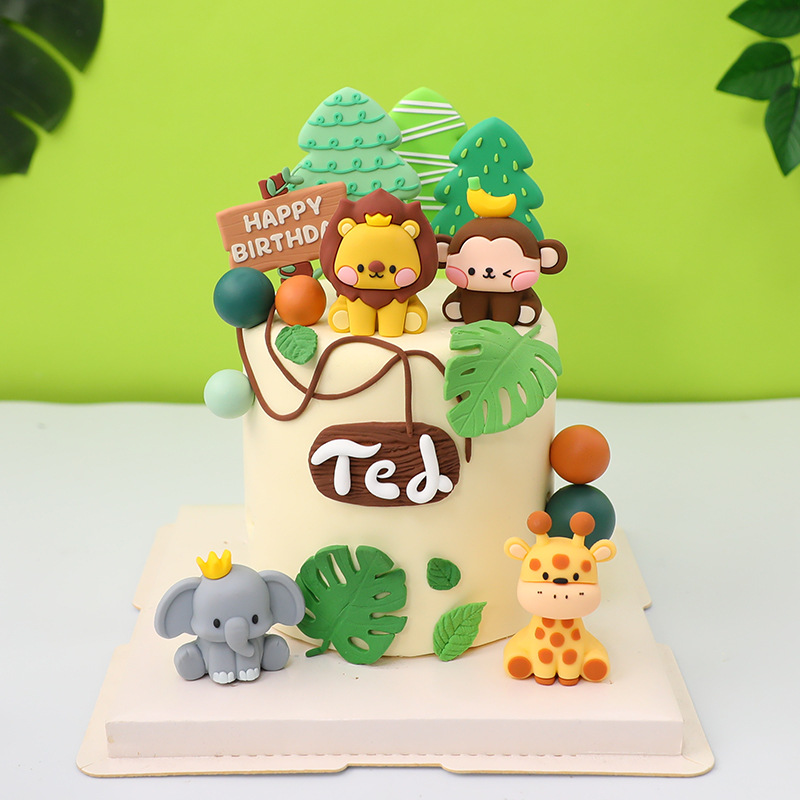 New Forest Jungle Animals Cake - Wedding Zoo review and price